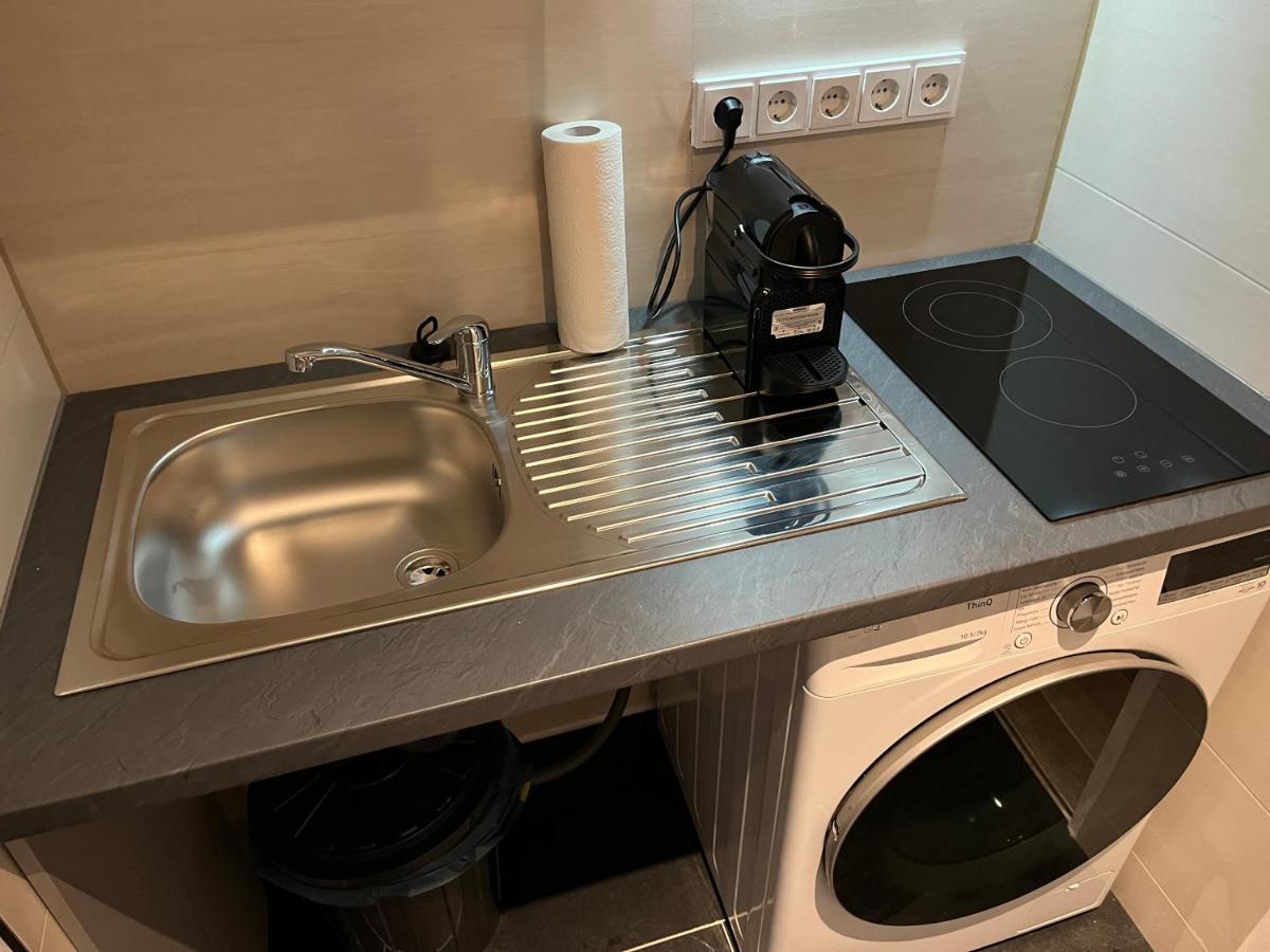 Belgisches Viertel Accomondation Apartment